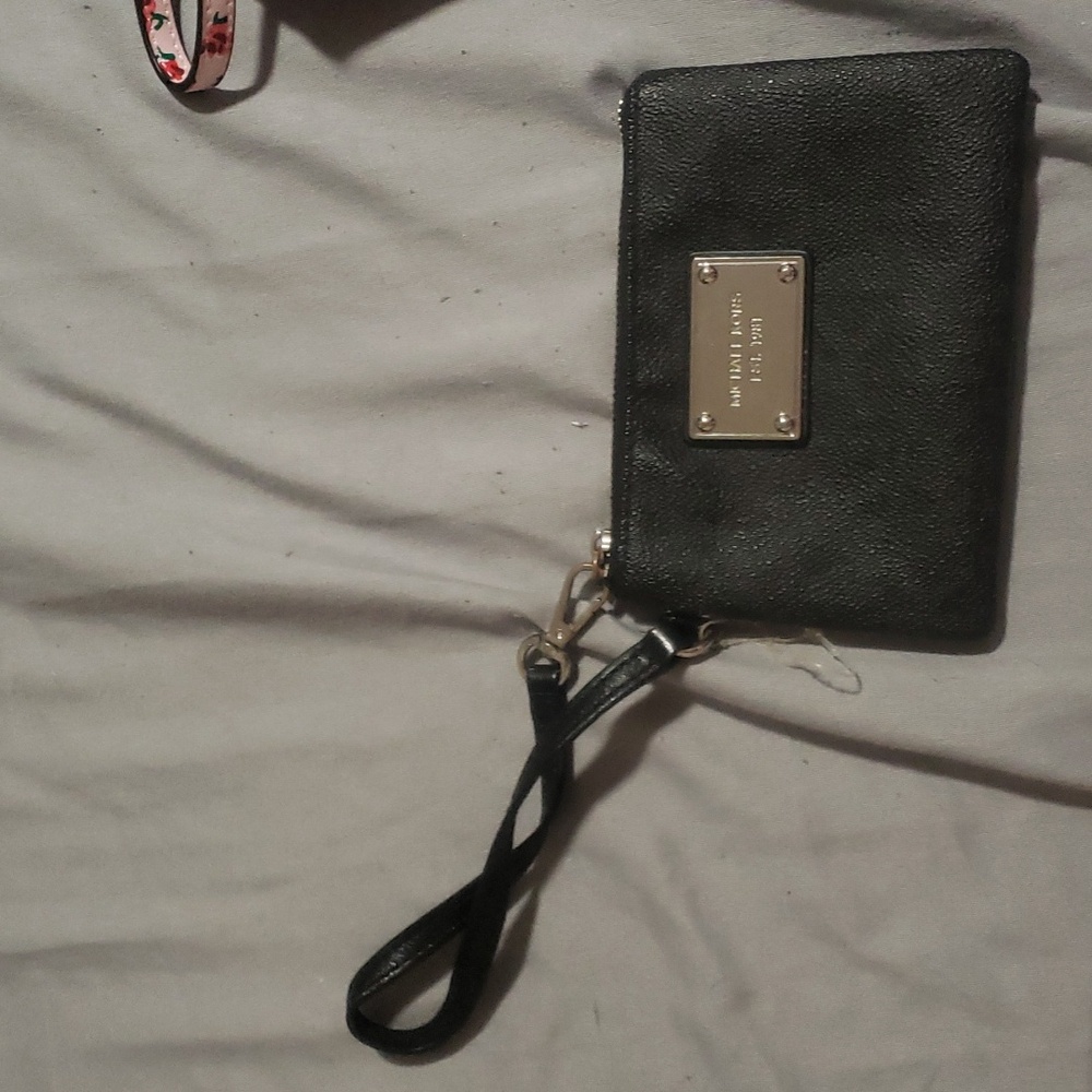 Michael Kors wristlet